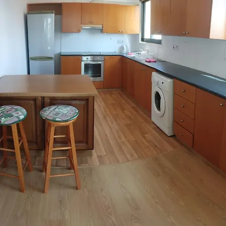 Poseidon 502 Penthouse شقة