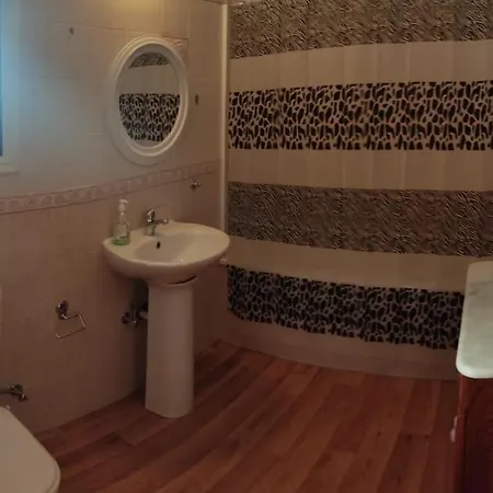 Poseidon 502 Penthouse شقة لارنكا