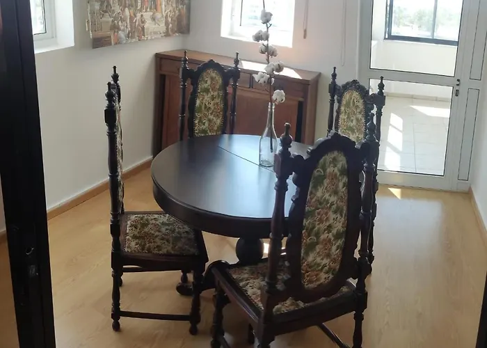 Poseidon 502 Penthouse アパート ラルナカ